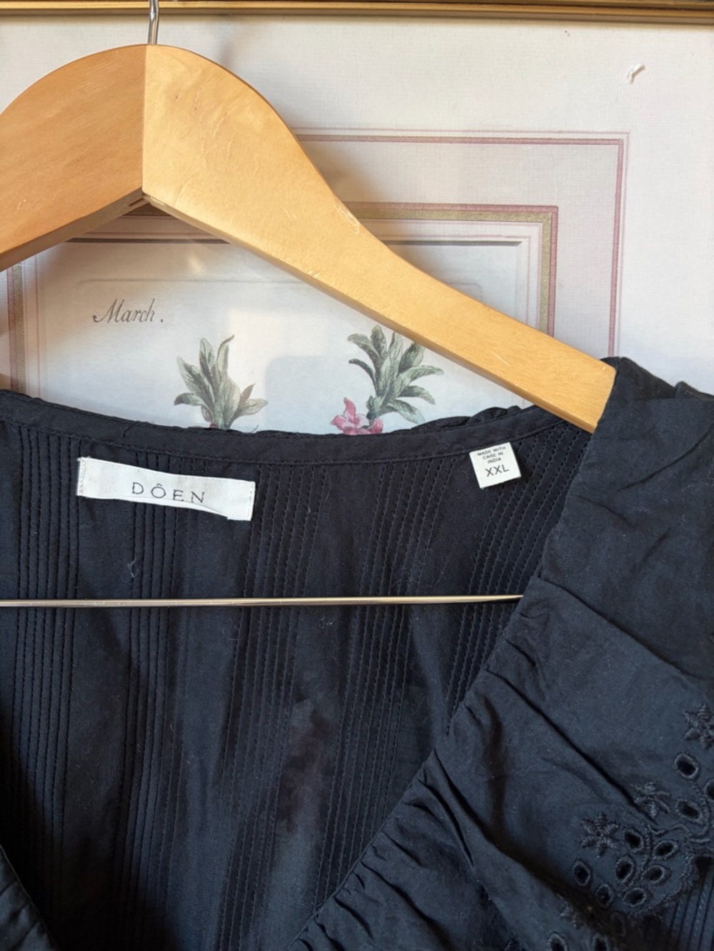 Doen Black Eyelet Ruffle Button-Front Top - Picture 13 of 14